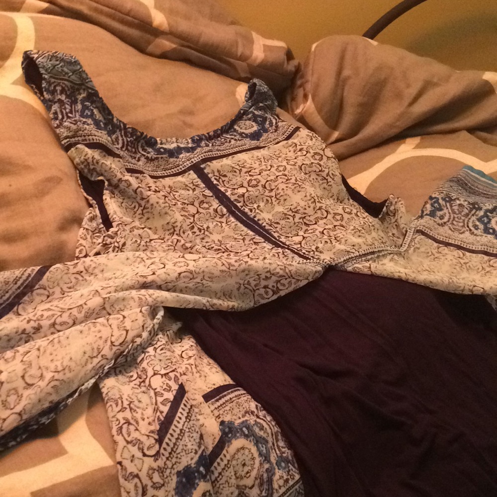 Flowy Tank Top - Picture 4 of 4